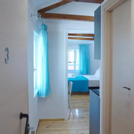 Lefkada Inn Studios *